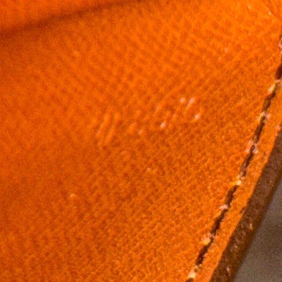 Louis Vuitton Saint Cloud GM crossbody - Picture 12 of 14